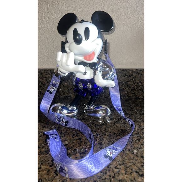 Disney Parks 2023 100th Anniversary 100 Years Mickey Mouse Sipper Cup NEW - Picture 1 of 9